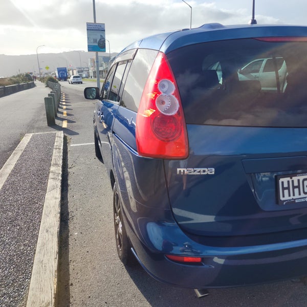 2005 Mazda Premacy64164746018690112