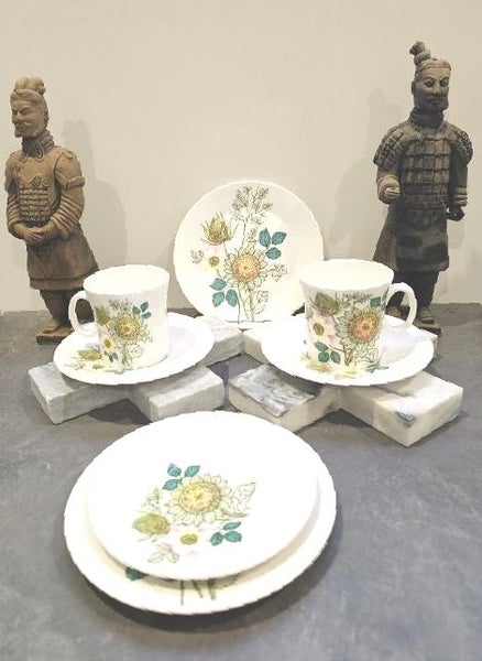 1960's Summers at The Batch. Six x Deco Trios. As New "Hi Summer" Hostess Ware. Carousel 2