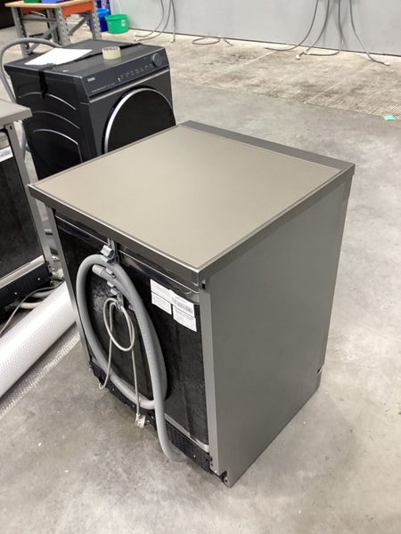 500 Series Freestanding Dishwasher HDW15F2S1 Carousel 4