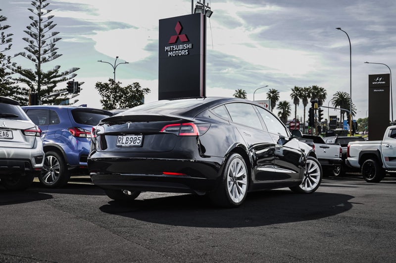 2023 Tesla Model 3 Rear Wheel Drive 60K64171598100994113