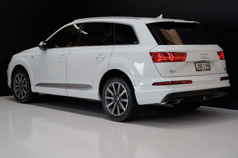 2016 Audi Q7 3.0 TDi Q Tip (160KW64171835984001111