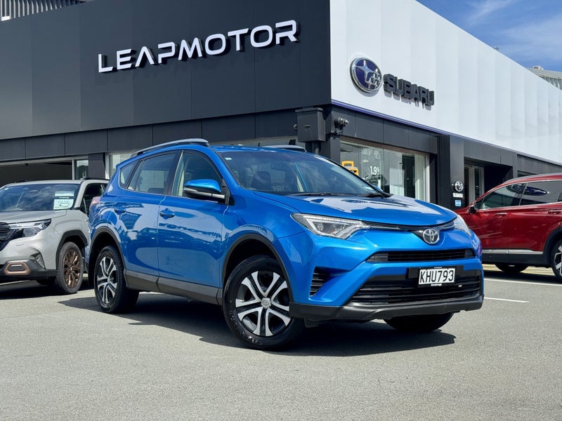 2017 Toyota RAV4 GX 2.5L AWD64172061261826110