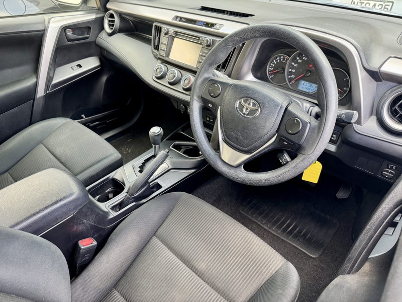 2017 Toyota RAV4 GX 2.5L AWD64172061261826111