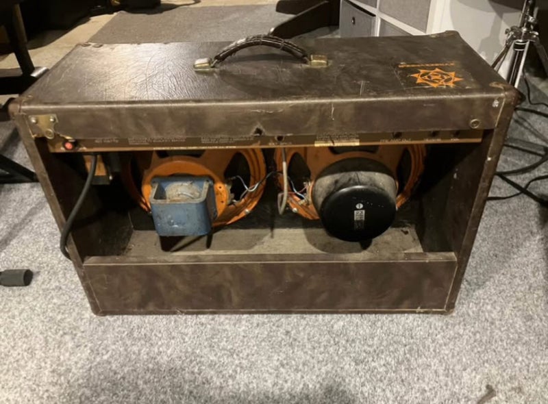 Vintage 1970s Acoustic G60-212 Solid-State Combo Amp (2x12 USA Made) Carousel 2