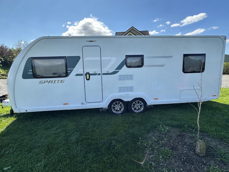 2019 Swift Sprite Quattro FB (6 berth)64172880104066112