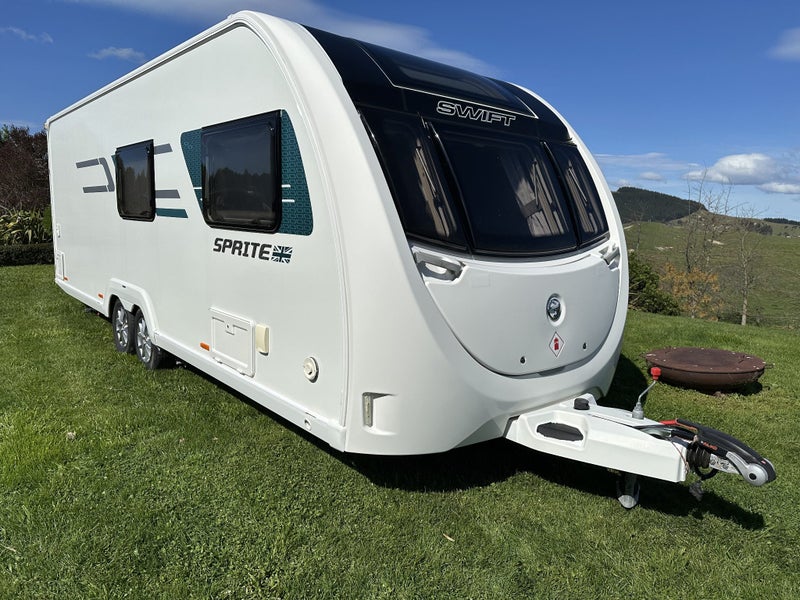 2019 Swift Sprite Quattro FB (6 berth)64172880104066110