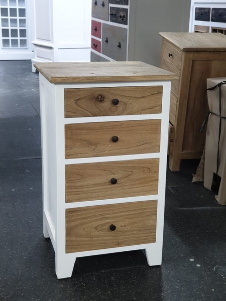 Bed SIDE TABLE/ lamp table x Carousel 1