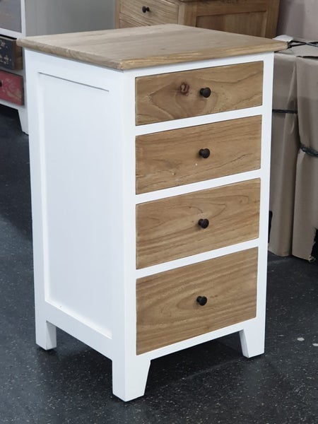 Bed SIDE TABLE/ lamp table x Carousel 2