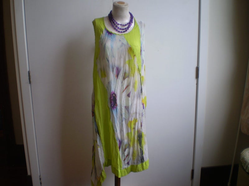 LOVELY AUST. DESIGNER GREEN/PURPLE FLORAL PRINT 3/4 LAYERING/SHIFT DRESS 18/20 Carousel 1