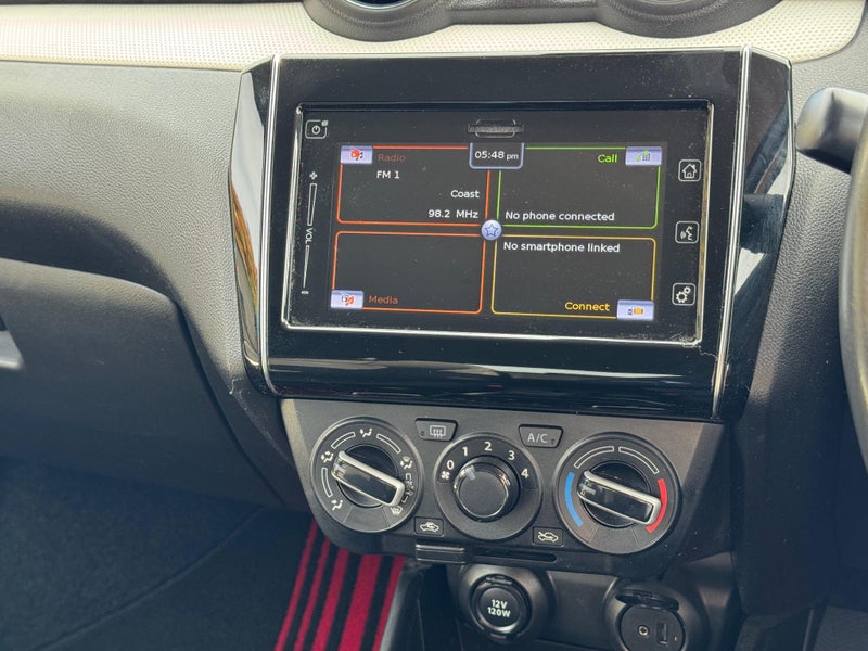 2021 Suzuki Swift Ltd Hybrid64175950755329111