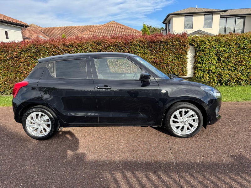 2021 Suzuki Swift Ltd Hybrid64175950755329110