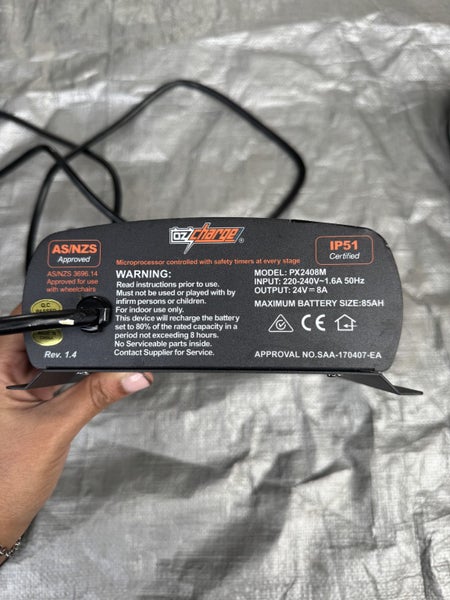 Quantum J623 2.0 Powerchair (Near New) Carousel 12