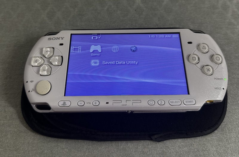 PSP 3000 – Pearl White | 64GB | Fully Set Up64178180045441111