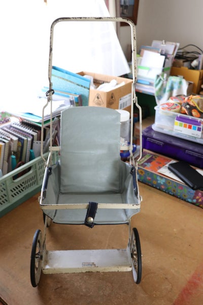 Vintage Baby Doll Metal Stroller #7 Carousel 1