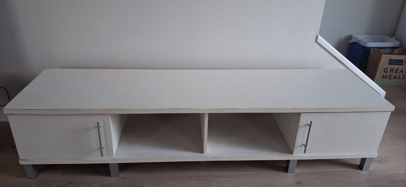 TV Cabinet Carousel 1