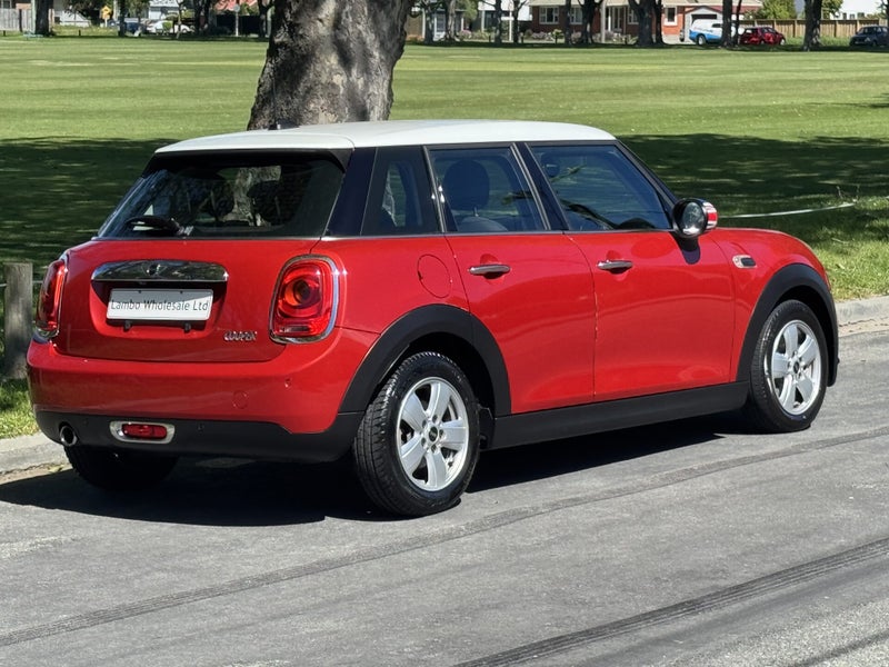 2015 MINI Cooper 1.5 Turbo - 5-Door Automatic -...64183420223619111