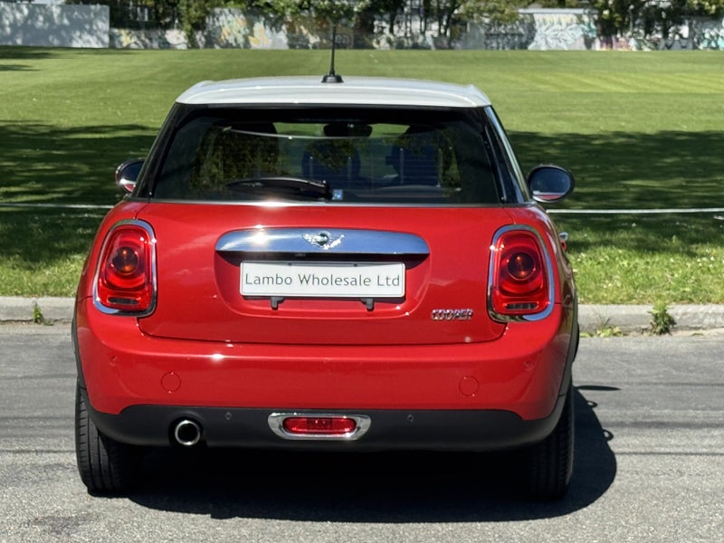 2015 MINI Cooper 1.5 Turbo - 5-Door Automatic -...64183420223619112