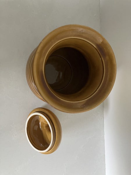 Fabulous large honey glaze lidded storage jar - Titianware 1445 Crown Lynn64636726742786112