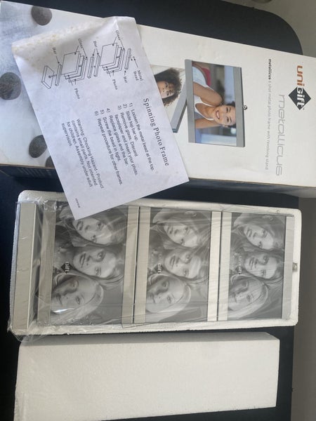 6 photo frame on revolving stand Carousel 2