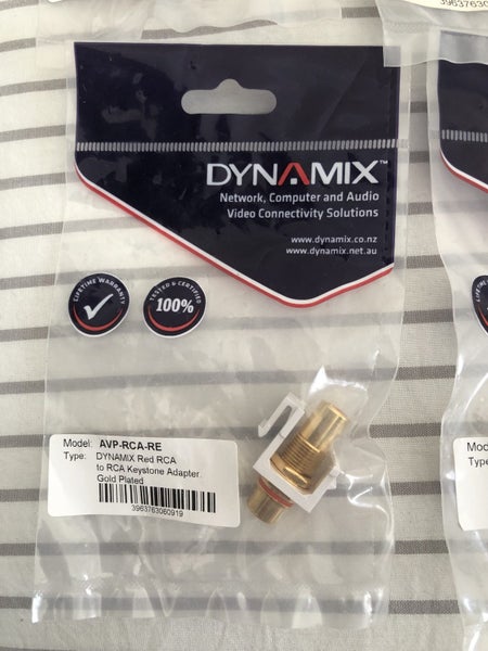 DYNAMIX Red RCA To RCA Keystone Adapter. Gold Plated Carousel 2