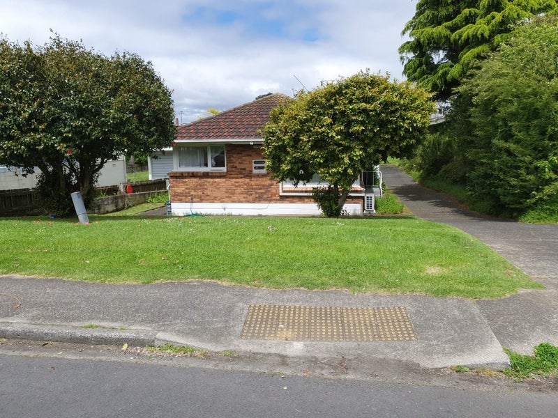 Image 1 of 10