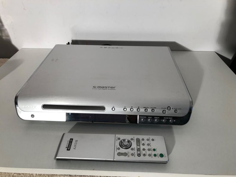 Sony Super Audio CD/DVD receiver Carousel 1
