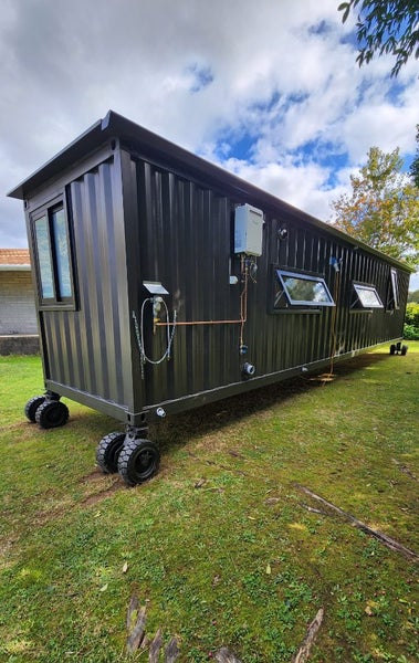 1 bedroom container home BEST PRICE Carousel 2