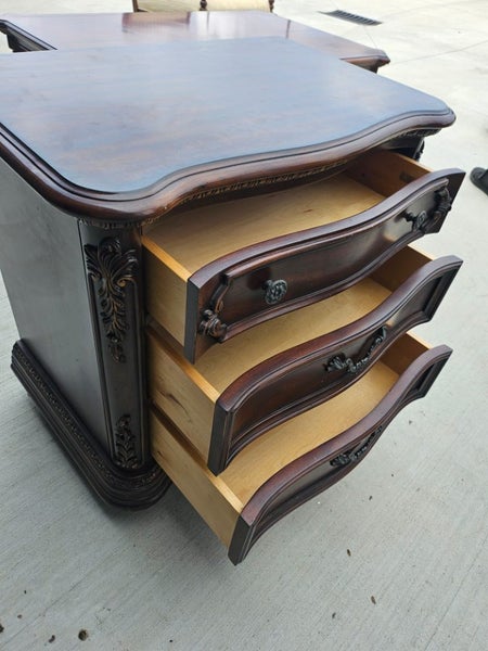 High quality Solid wood bedside table Carousel 2