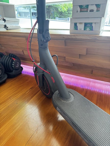 Xiaomi pro 4 scooter64340742142977111