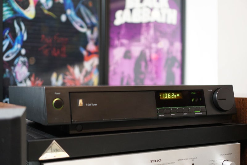 Acoustic Research T-04 Audiophile AM/FM Tuner Made in USA - 3-Months Warranty! Carousel 1