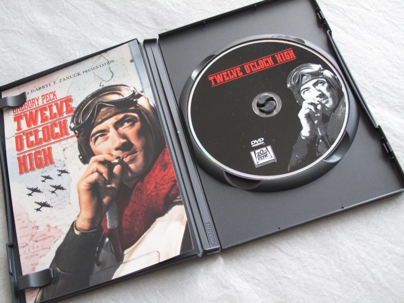 Twelve O'Clock High (Gregory Peck) DVD :) Carousel 3