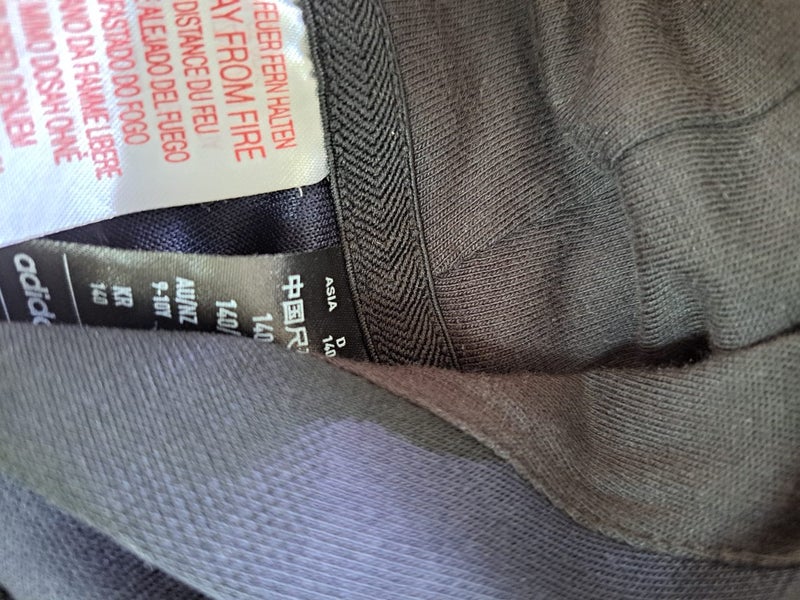 Boys Adidas hoodie Carousel 3