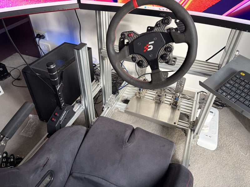 Racing sim rig - $1 reserve!!!!64196721894401113