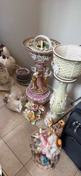 Stunning Porcelain & Capodimonte Collection – Full Lot!64194056488194110