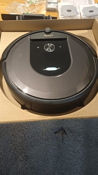 irobot i8+ Roomba Combo Robot Vac & Mop + Auto Emptying Clean Base + Extras64194548039170113