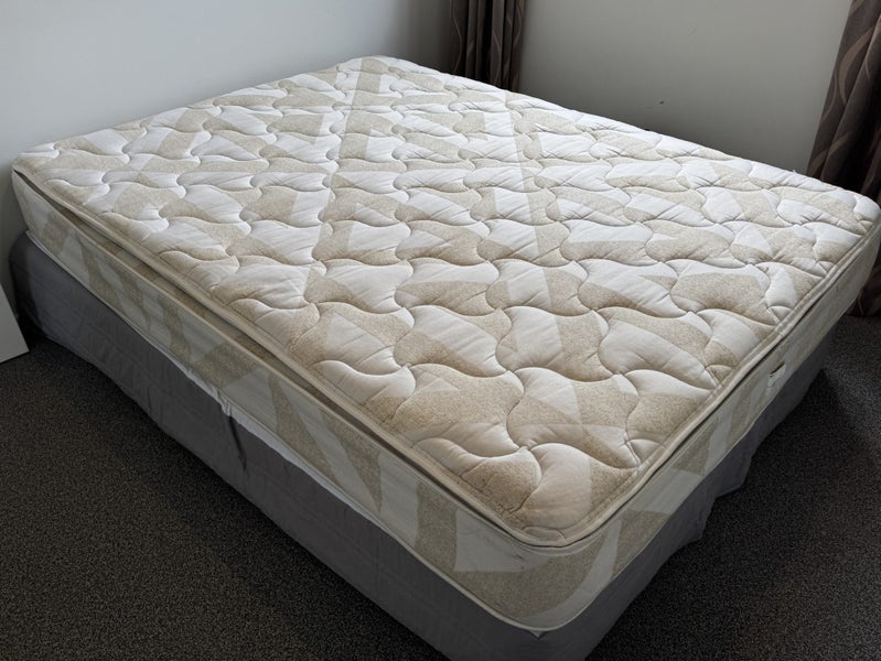 $1 Res Double Bed + Base in Good Condition Carousel 1