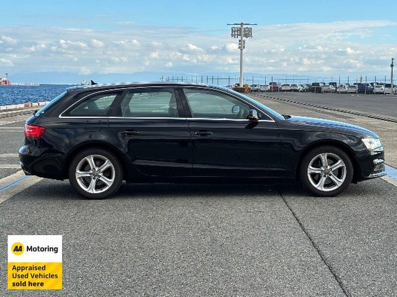2015 Audi A4 2.0TSI / SE Pack / Leather / 70kms64194549201155112