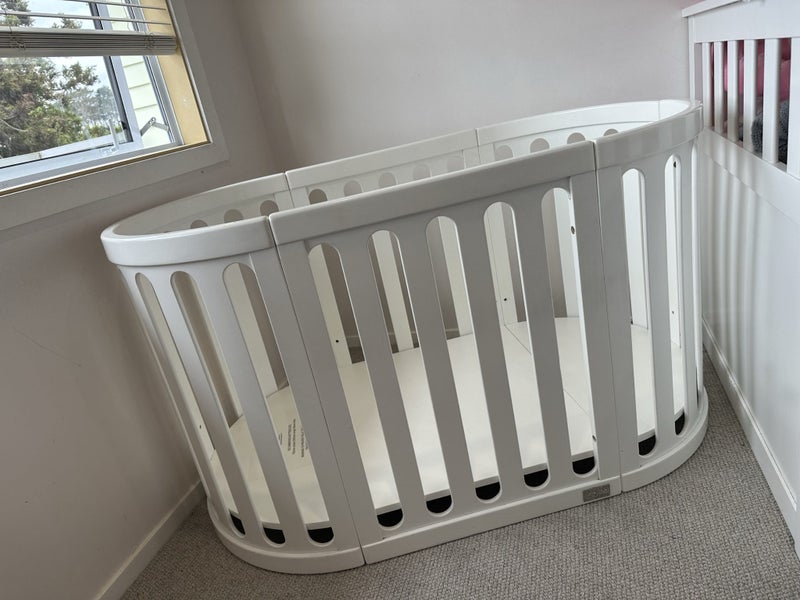 Kaylula Sova All Wood Cot Carousel 2