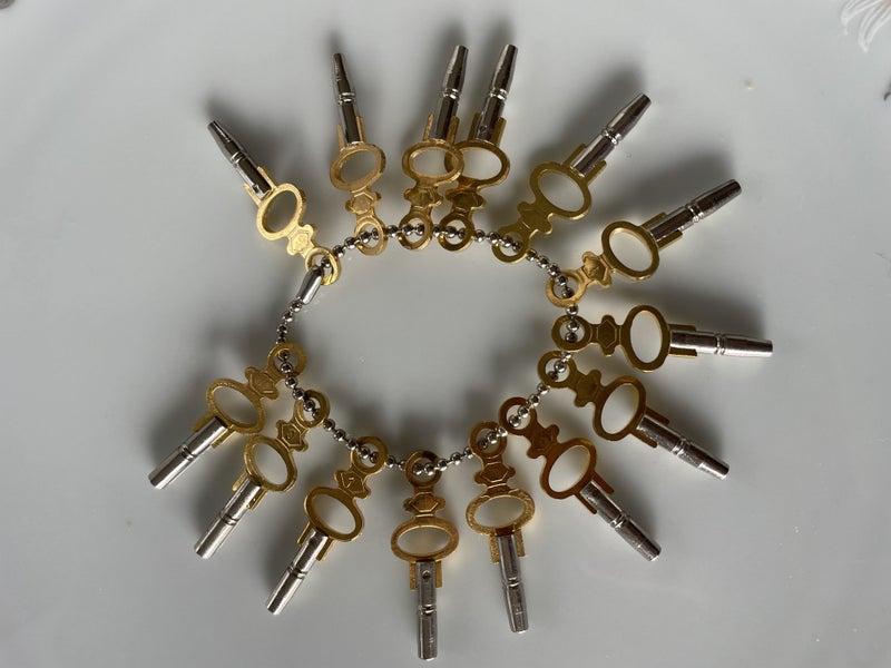 Set of 14 Pieces of Pocket Watch Keys Nos.00-12 With Key Chain