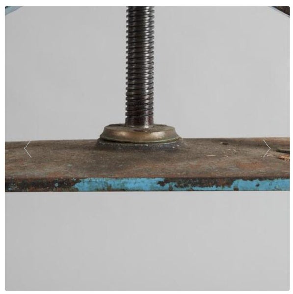 BOOK PRESS Carousel 3