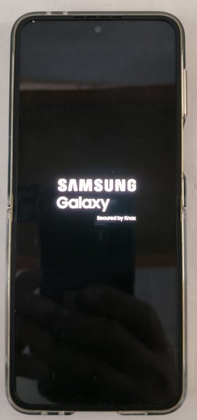 SAMSUNG GALAXY Z FLIP 6 (512GB/12GB) **A2147215-2 Carousel 1