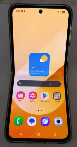 SAMSUNG GALAXY Z FLIP 6 (512GB/12GB) **A2147215-2 Carousel 2