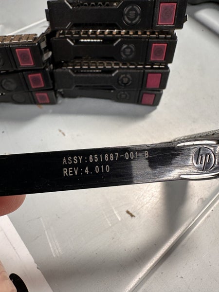 8x HP 2.5" disk Caddies - 651687-001 Carousel 2