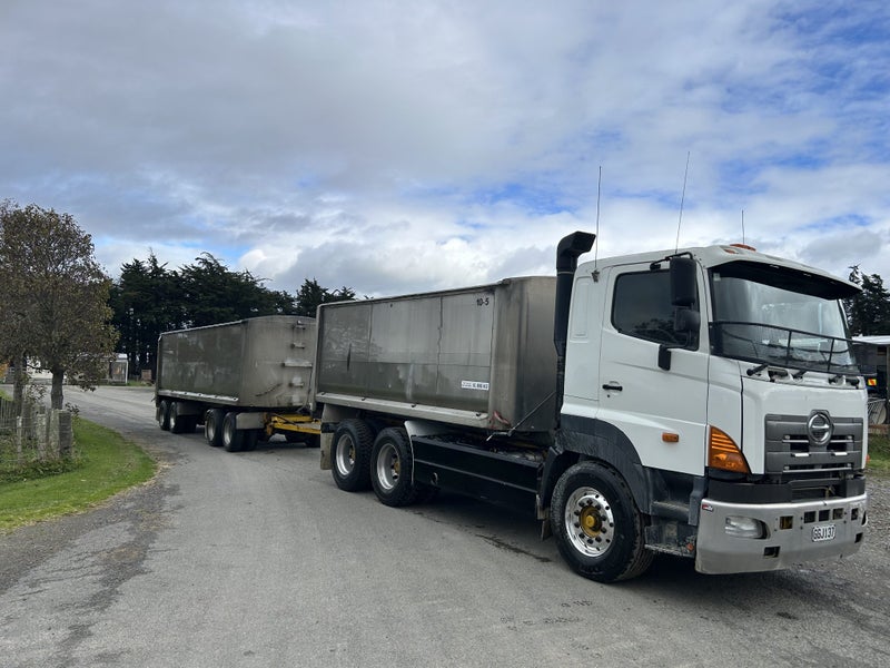 2012 Hino Alloy Unit64195440899458110