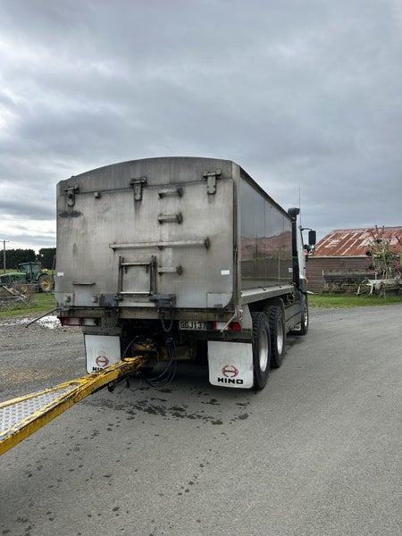 2012 Hino Alloy Unit64195440899458113