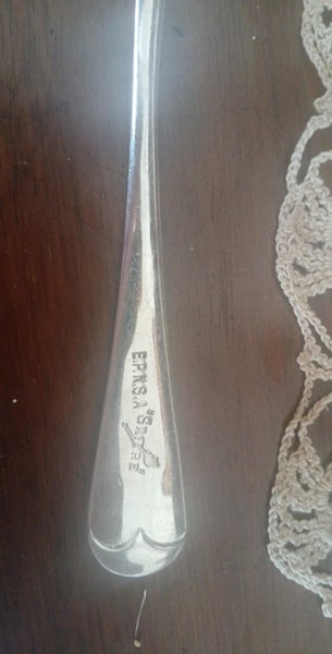 Vintage canteen of cutlery Carousel 2