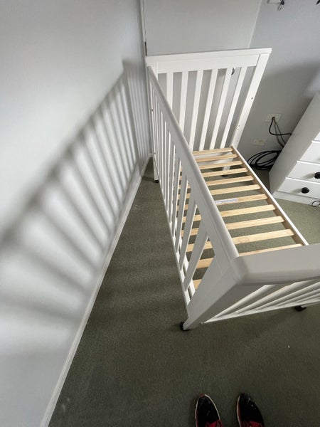 Cot with large drawer, mattress with protector64431704683393114