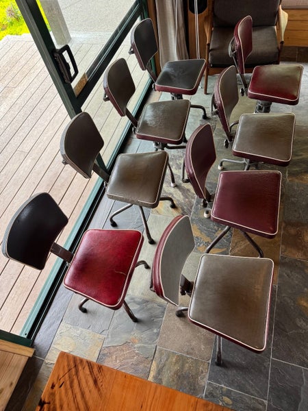 Collection of Vintage Charles Judd Chairs in good cond.64196721771138110