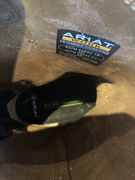 Ariat Boots - like new64196914970369114