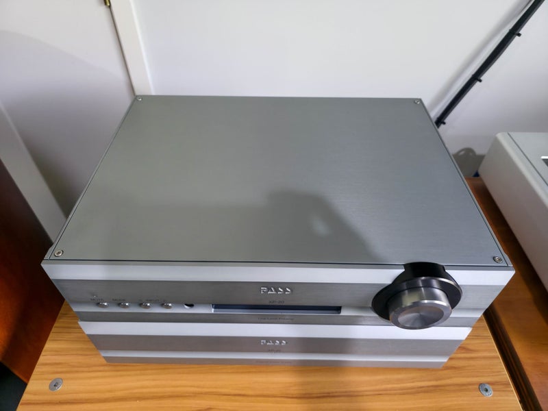 Pass Labs XP-20 Preamplifier - MSRP $15,000+64196914987009113